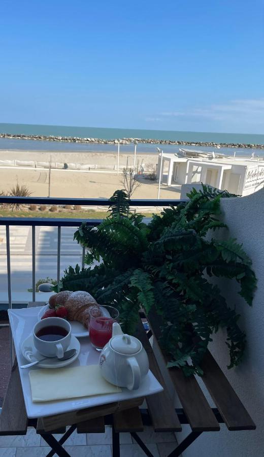 Hotel Ideal Rimini Exterior foto